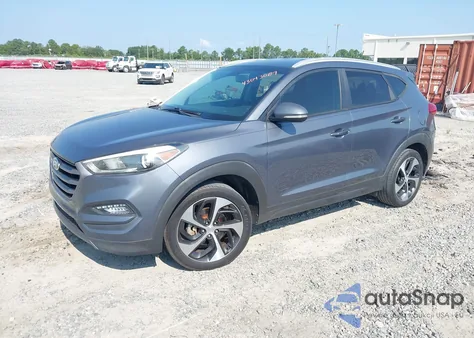 2016 Hyundai Tucson Sport z USA, uszkodzony, nr VIN KM8J33A28GU050317